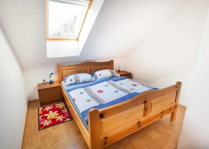 Lovec Apartman Cerkno